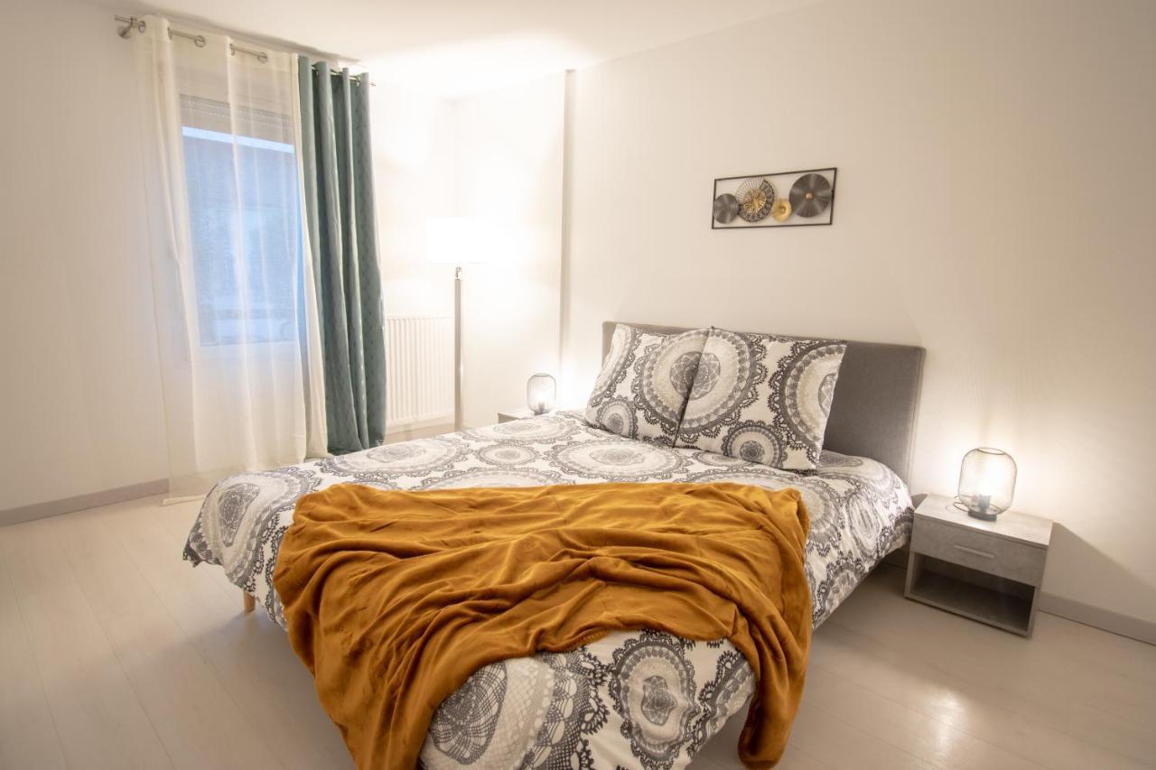 Le Joyau T2-55m2 Centre 10min * Bussy-Saint-Georges