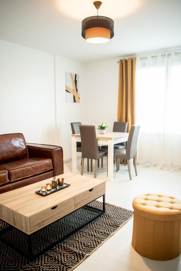 Apartment Le Joyau T2-55m2 Centre 10min Bussy-Saint-Georges